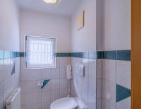 indoor, wall, bathroom, sink, plumbing fixture, bathtub, shower, interior, tap, design, bathroom accessory, toilet